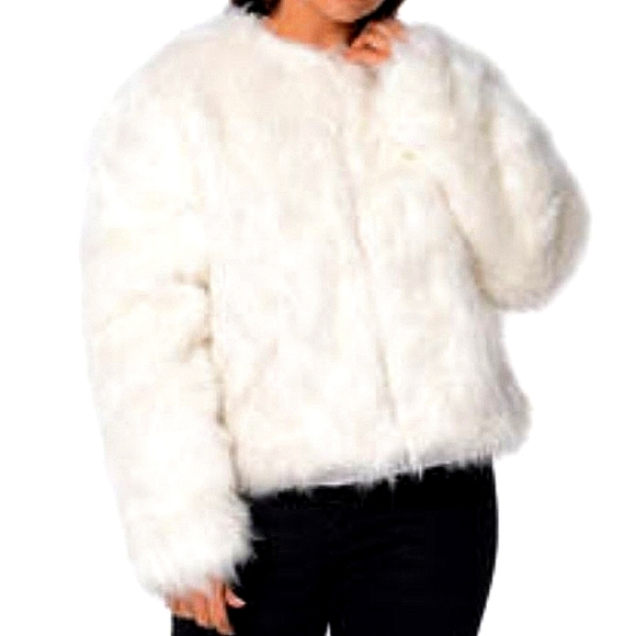 DESTINY BLACK Jackets & Blazers - White Solid Color Long Sleeve Winter Coat (XXL)